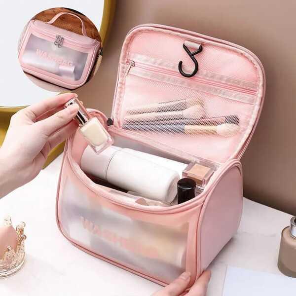 Travel- Friendly MakeUp Pouch